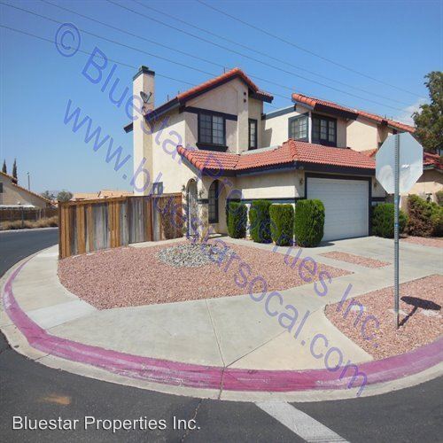 Building Photo - 3 br, 2.5 bath House - 16186 Jasmine Street