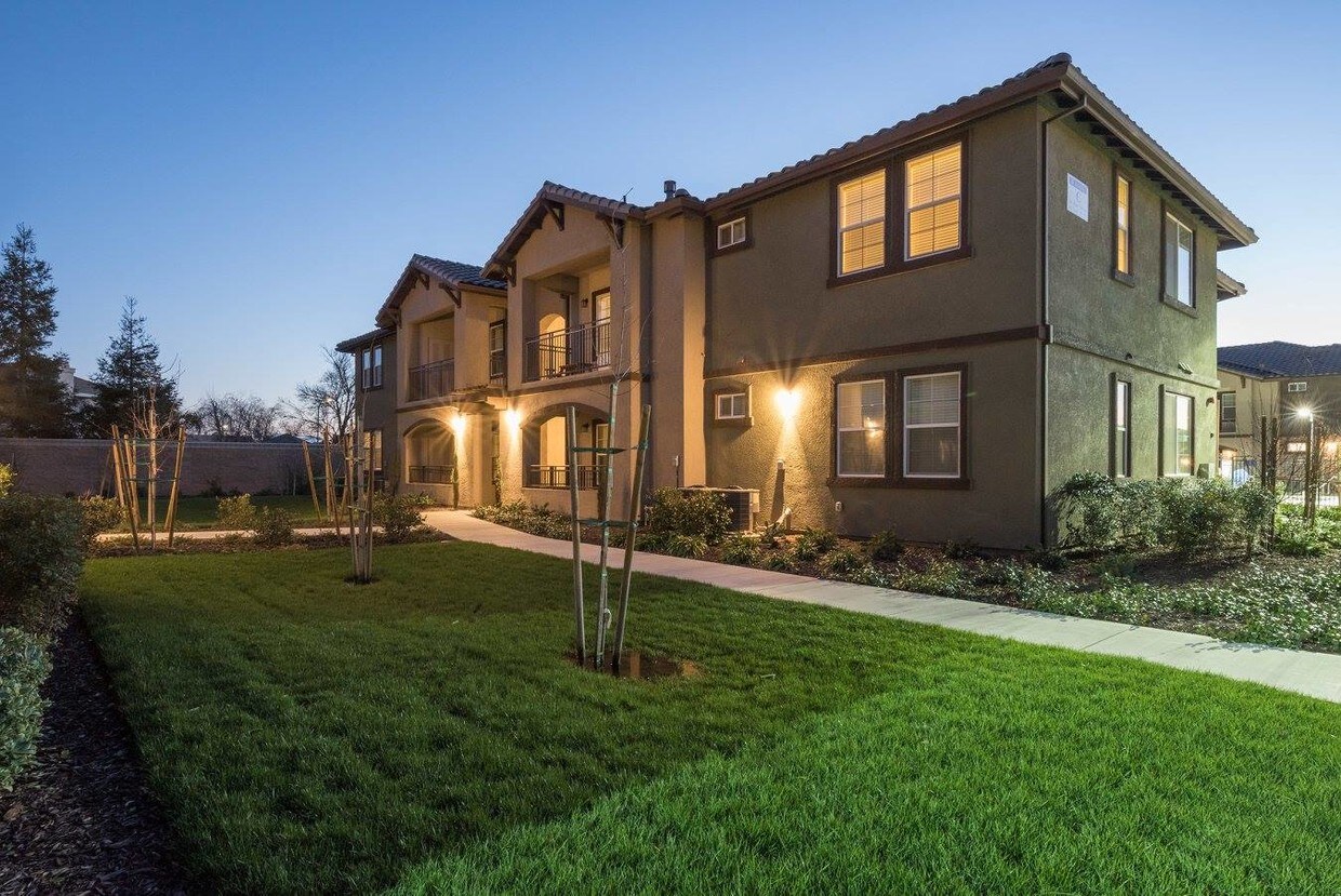 Luxe Ripon Apartments in Ripon, CA