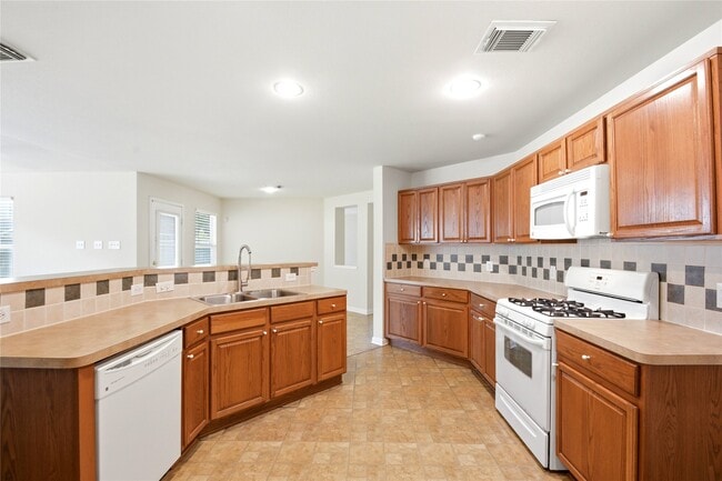 Building Photo - 526 Remington Lodge Ct