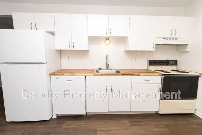Building Photo - 4298 Byrnewood Village Cir