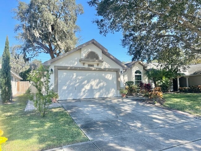 Building Photo - Lake Mary - 2 Bedroom, 2 Bathroom - $2,095.00