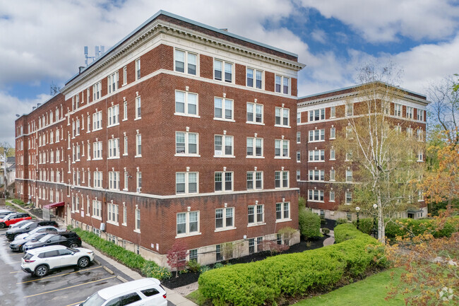 Building Photo - Windsor Apartments