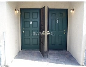 Building Photo - 5309 W Cheyenne Ave