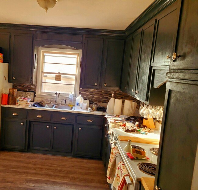 Foto del edificio - 621 51st Ave NE