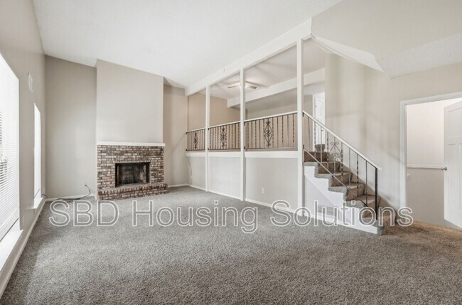 Foto del edificio - 6601 E 128th St
