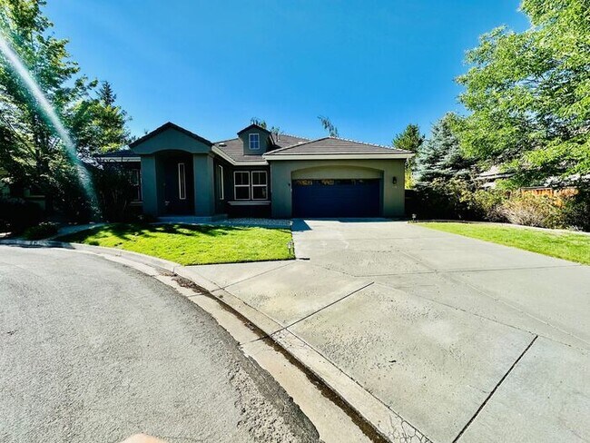 Building Photo - 8120 Silver Strike Ct