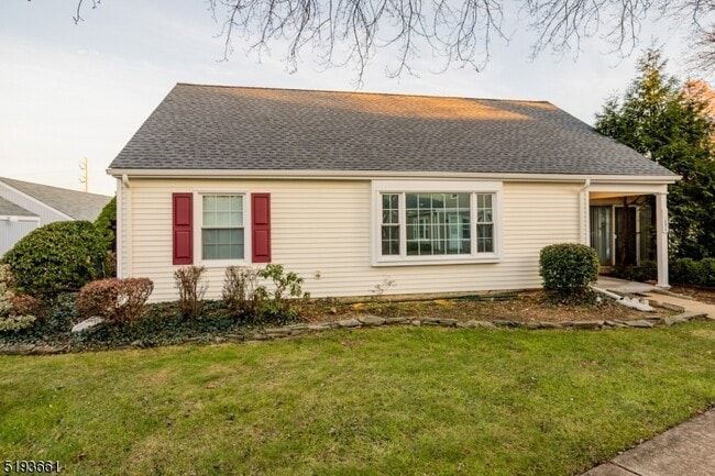 Building Photo - 180 Prescott Ln