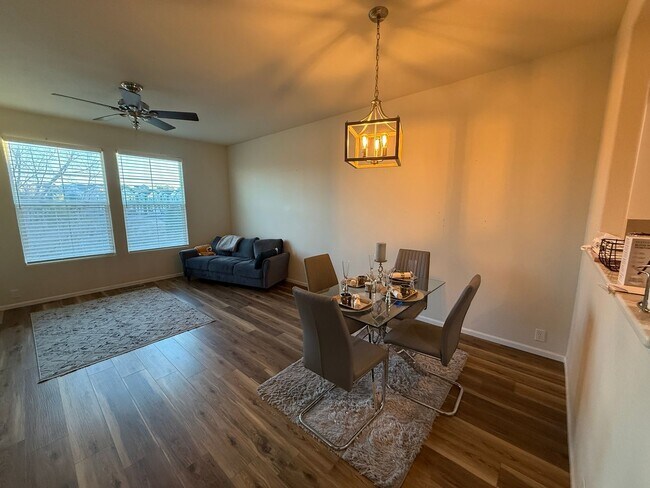 Building Photo - 3 Bed 3 Bath 2 Car Attached Garage Townhome Minutes from Ft. Carson!!!