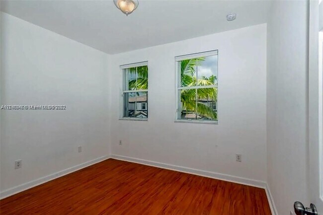 Foto del edificio - 11497 NW 78th Terrace