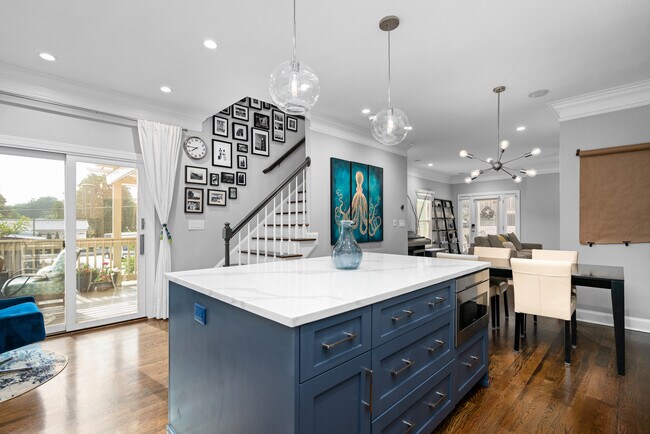 Foto del edificio - 644 Irwin St NE