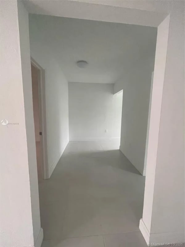 Foto del edificio - 2622 NW 24th St