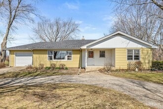Building Photo - 39W258 Seavey Rd