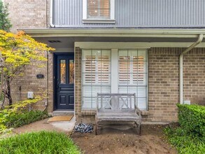 Building Photo - 7617 Riverbrook Dr