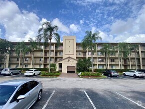 Building Photo - 1301 SW 142nd Ave