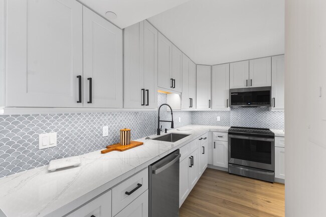 Building Photo - 400 Ocean Trail Way