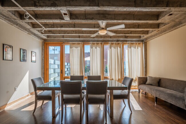 Foto del edificio - 627 W Alexandrine St