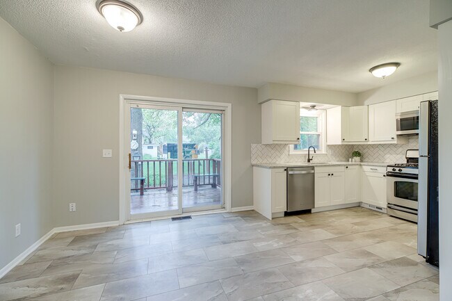 Building Photo - 300 97th Ln NW