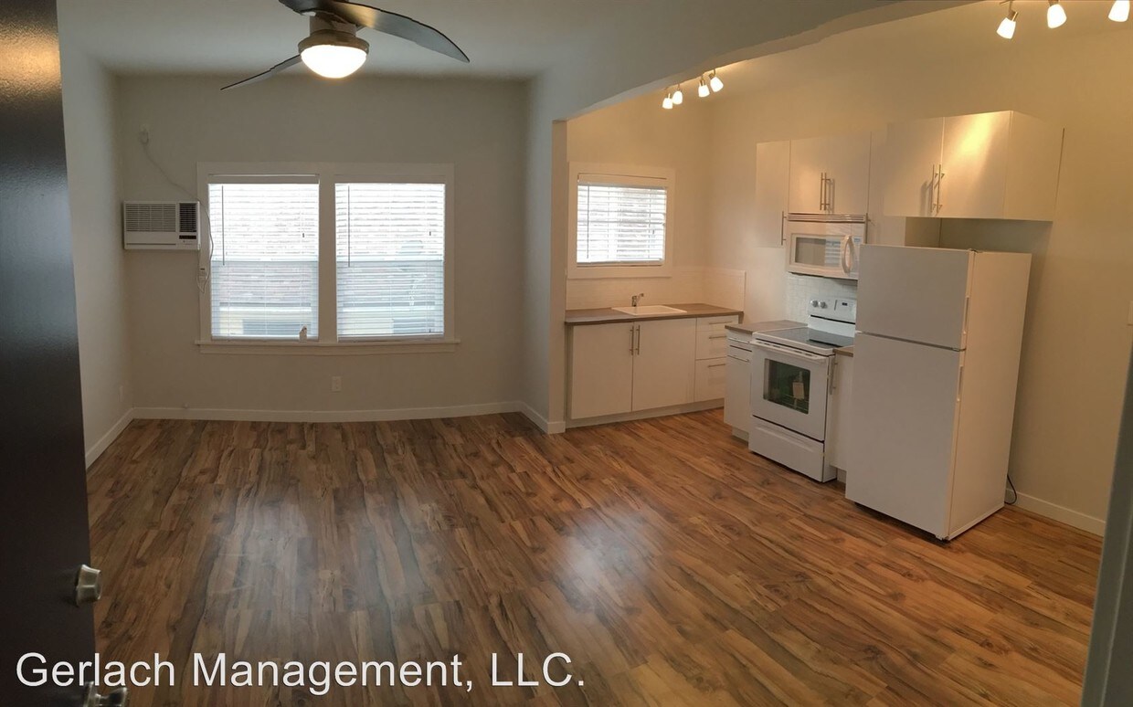 Foto principal - 4933 Echo St