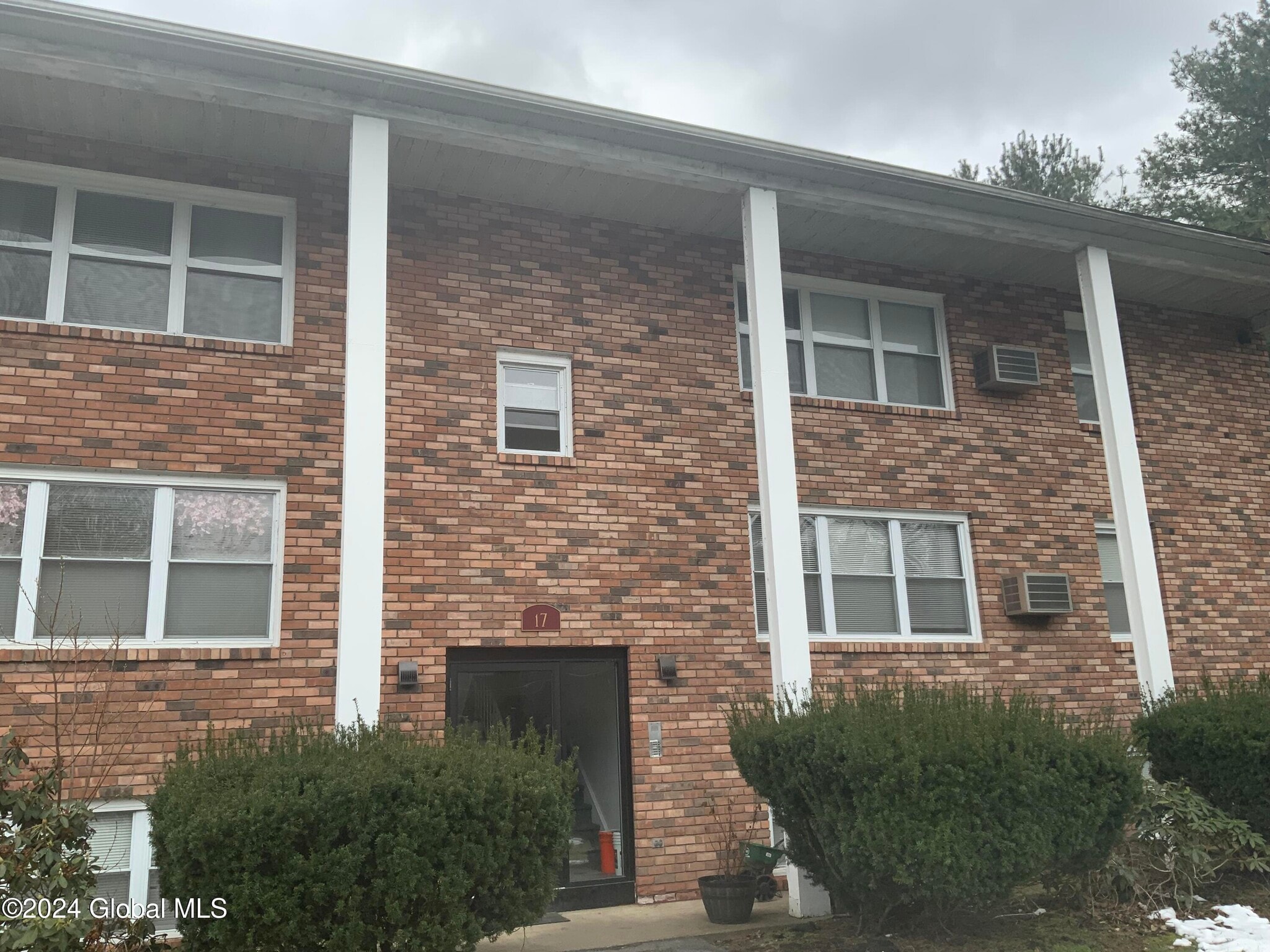 11-21-21 Ashdown Rd Unit 17C, Burnt Hills, NY 12019 - Room for Rent in ...