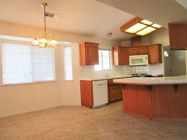 Building Photo - 3167 Aspen St