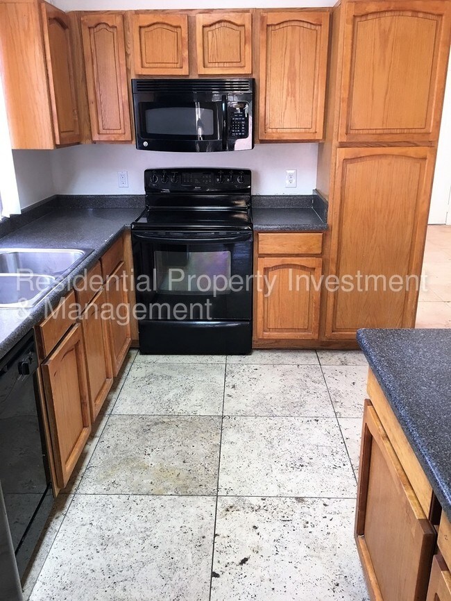 Foto del edificio - 7506 W Georgia Ave