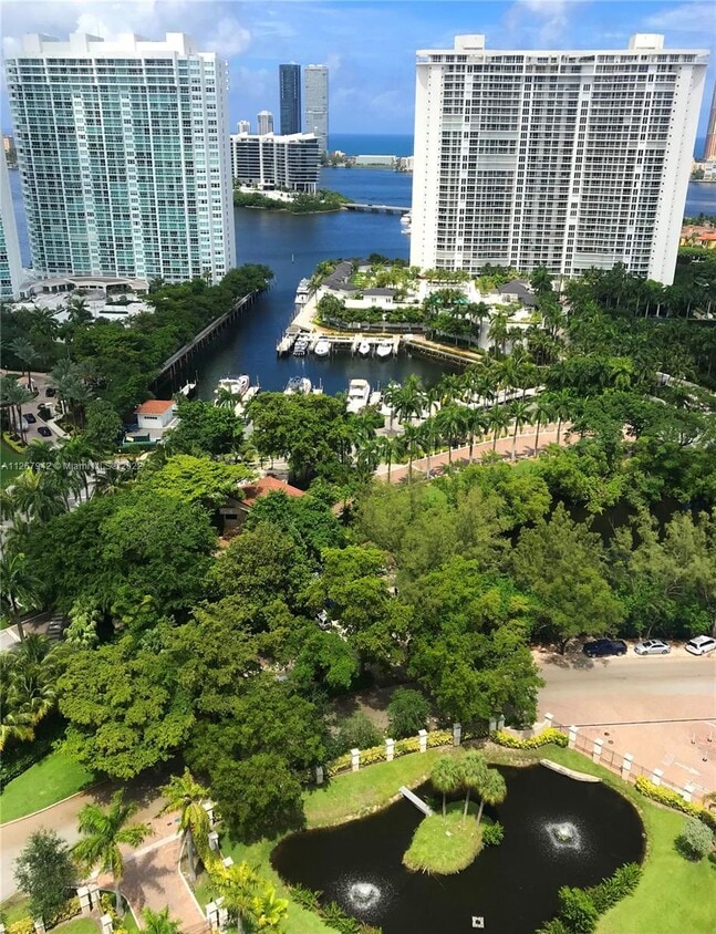 18181 NE 31st Ct Unit 2604, Aventura, FL 33160 Condo for Rent in