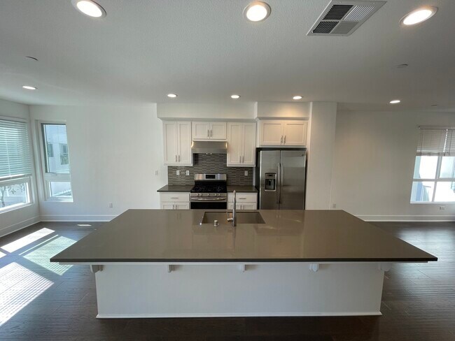 Island in kitchen. - 1487 Latitudes Way