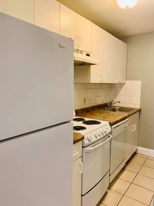 Photo - 1862 Beacon St (Brookline, MA)