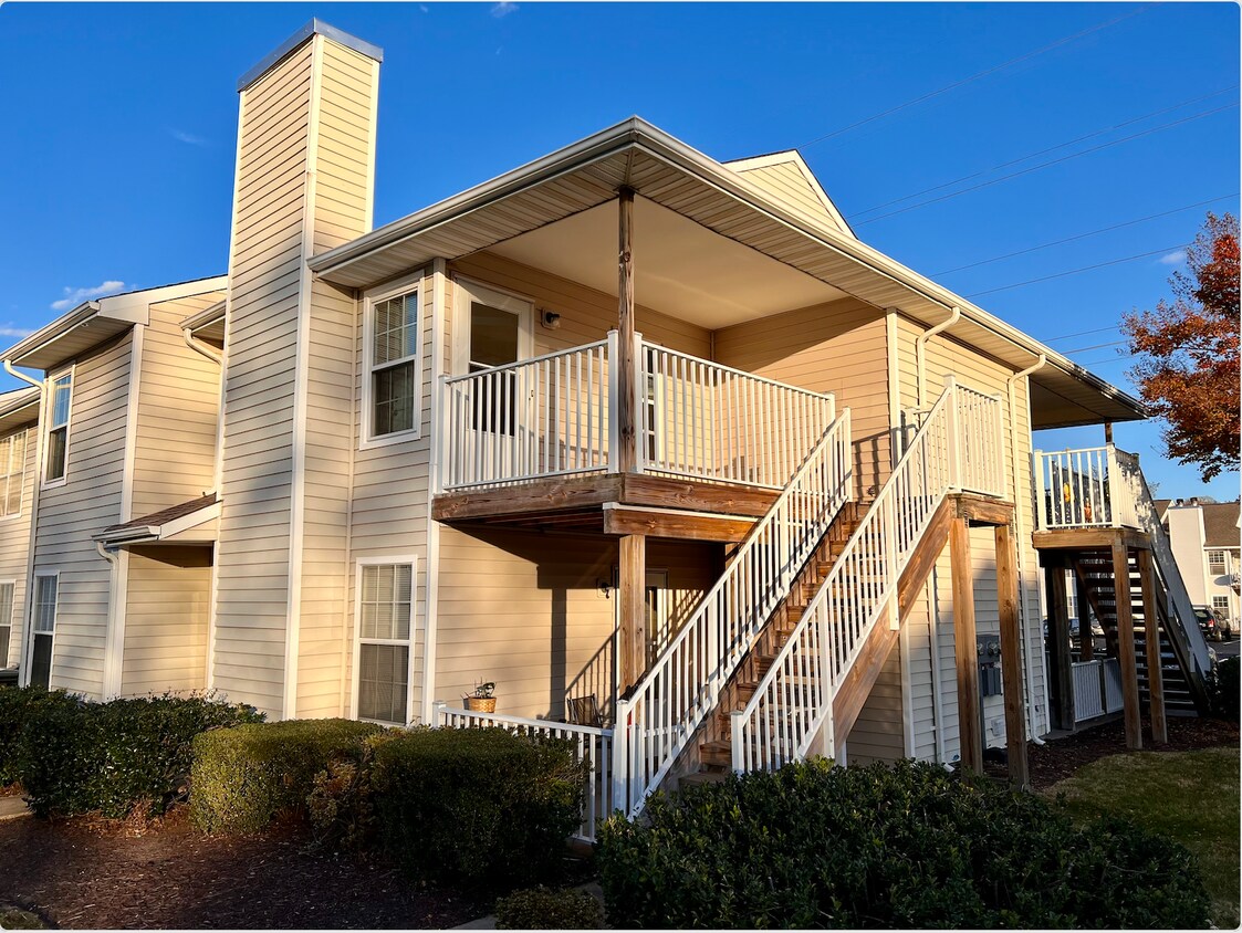 5718 Summit Arch Unit Rental 1, Virginia Beach, VA 23462 Condo for