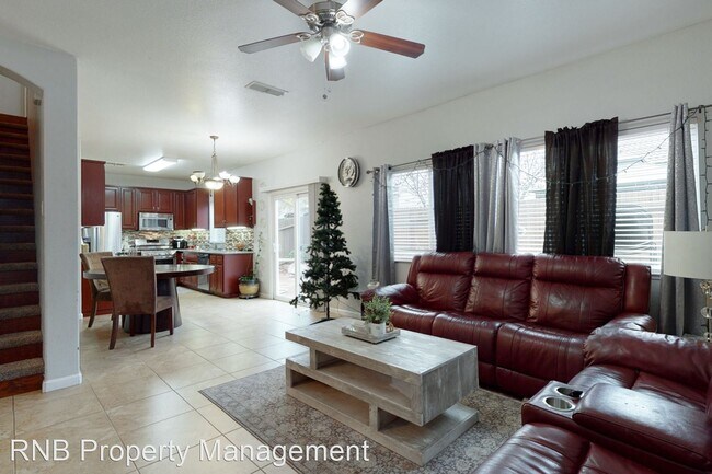 Foto del edificio - 3 br, 2 bath House - 1565 Blue Raven Street