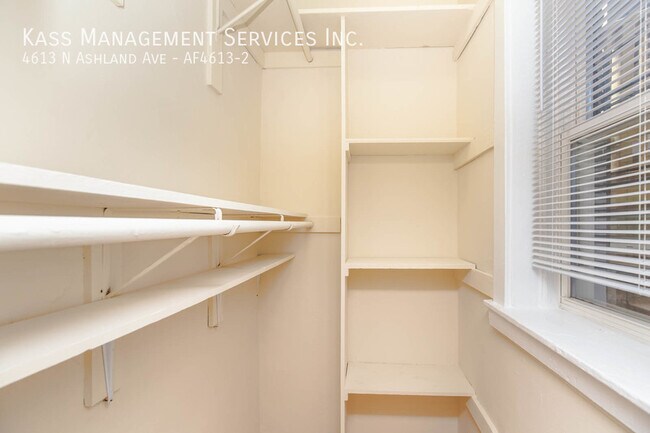 Foto del edificio - Virtual Showings Available! 2bed/1bath loc...