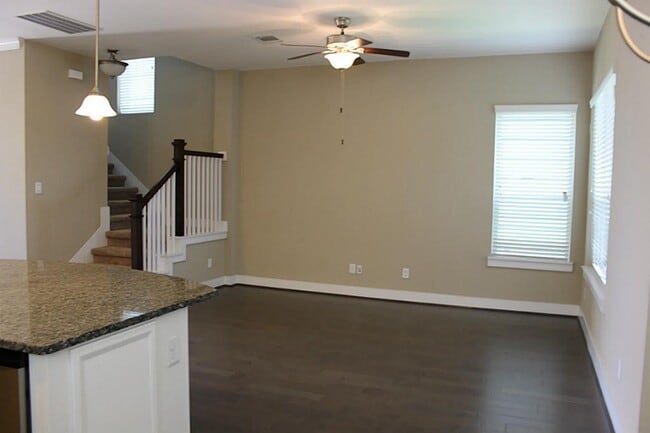 Building Photo - 18139 Moonlit River Dr