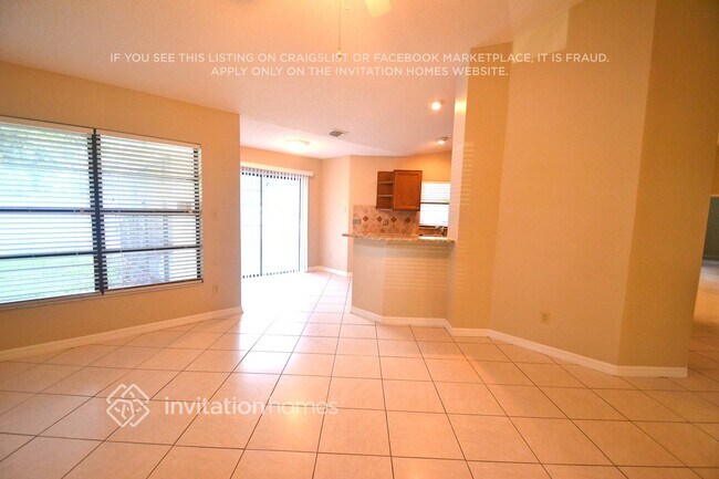 Building Photo - 605 Rosegate Ln