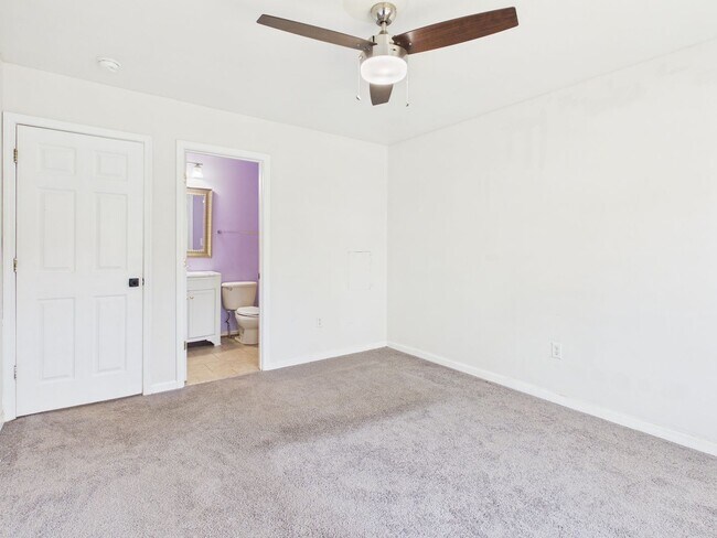 Foto del edificio - 3214 N Street