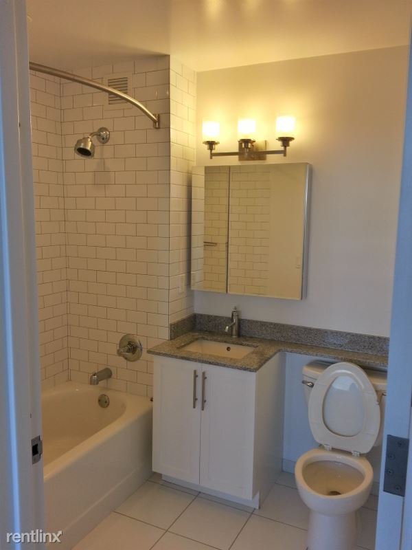 Building Photo - 9811 Queens Blvd
