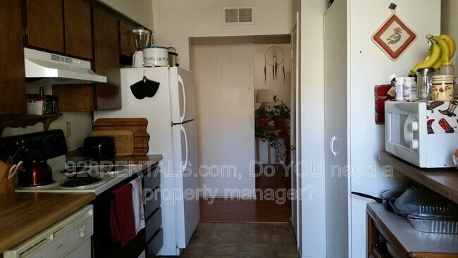 Building Photo - 6560 N Snowflake Dr