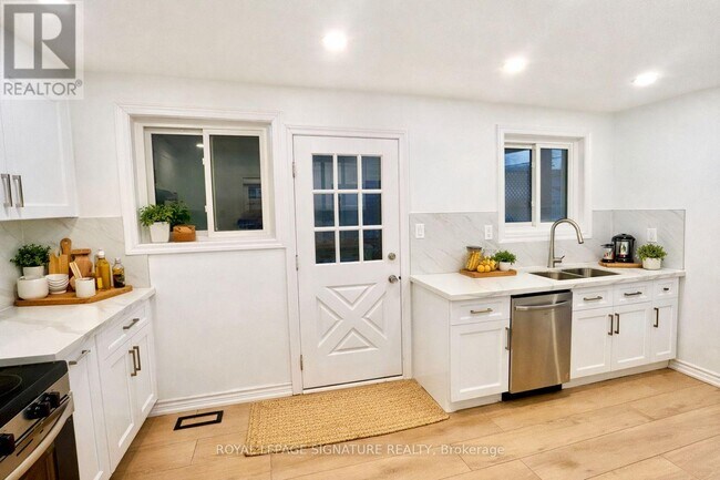 Building Photo - 14 Glentworth Rd