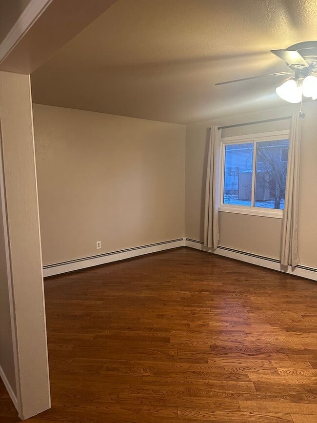 Foto del edificio - 380 Shoshone Ave