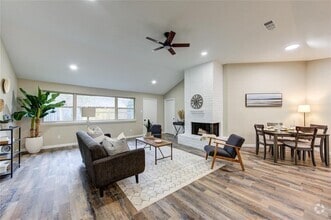 Building Photo - 15706 Amapola Dr
