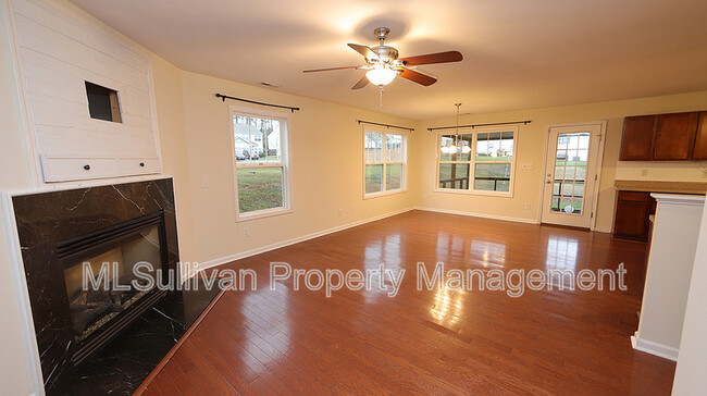 Foto del edificio - 2508 Tulip Poplar Cir