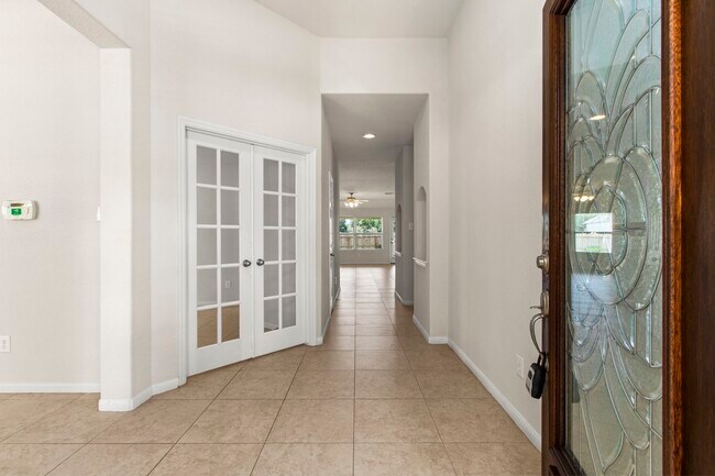 Foto del edificio - 7710 Trail Hollow