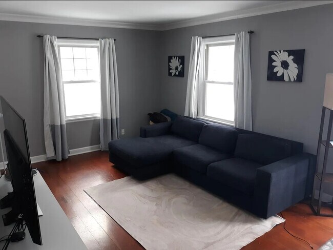 Foto del edificio - 3305 Xenwood Ave S