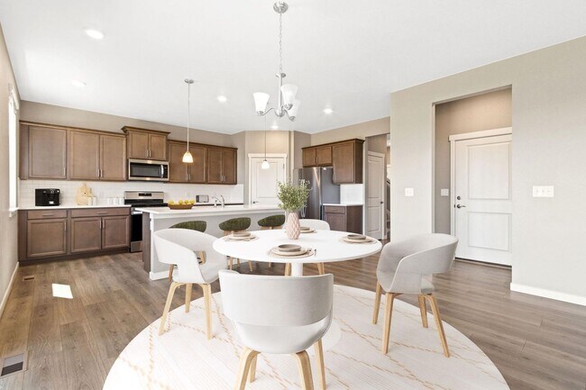 Foto del edificio - 4303 Fox Grove Dr