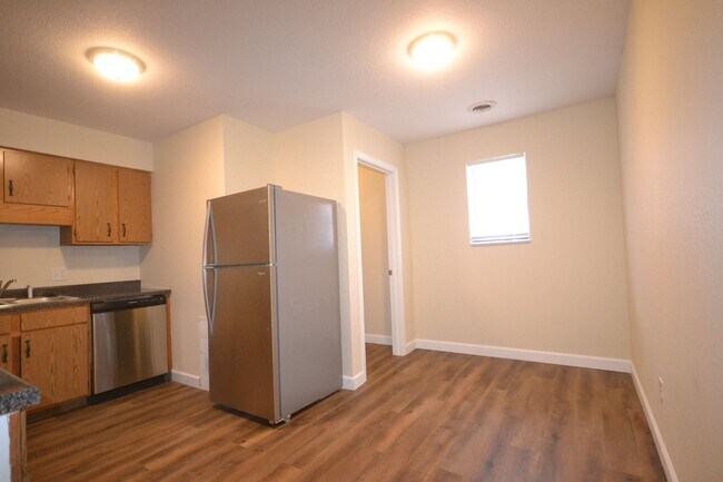 Foto del edificio - Bearcat Apartment