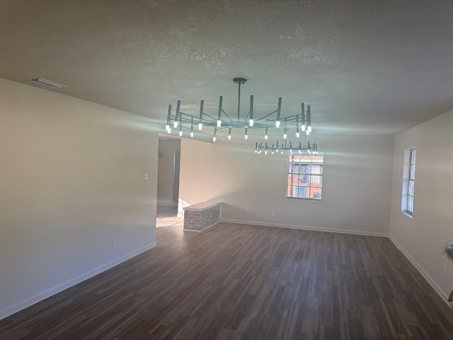 Foto del edificio - 910 Moran St