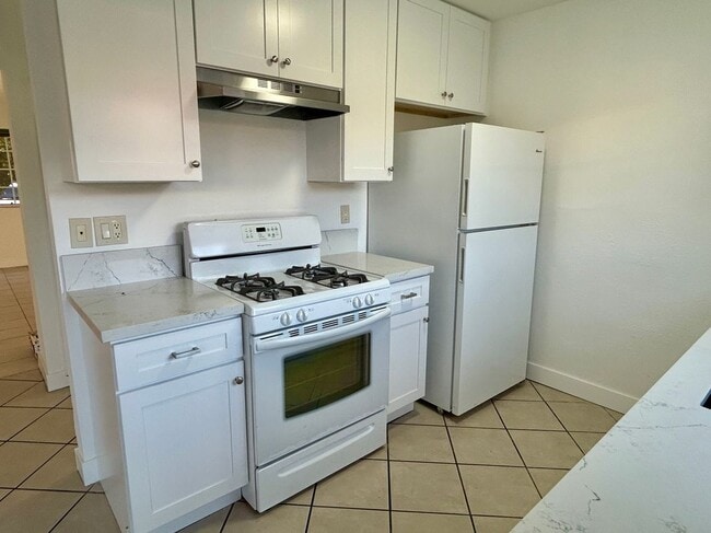 Foto del edificio - 6340 Orange Ave