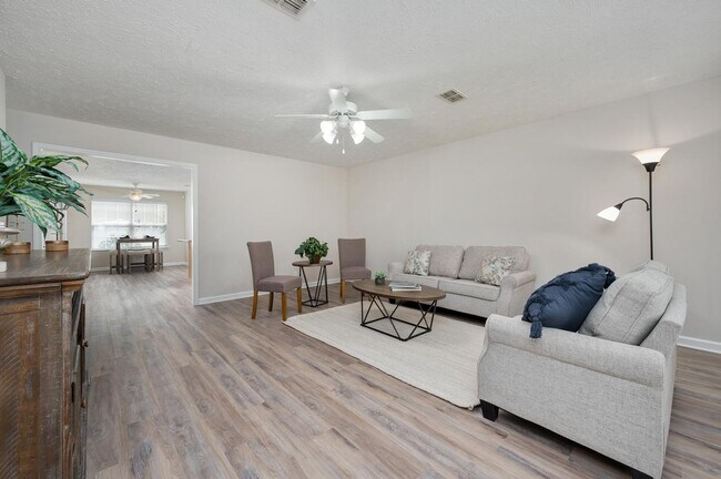 Foto del edificio - Coming Soon, Beautiful Murfreesboro home in Blackman School District!