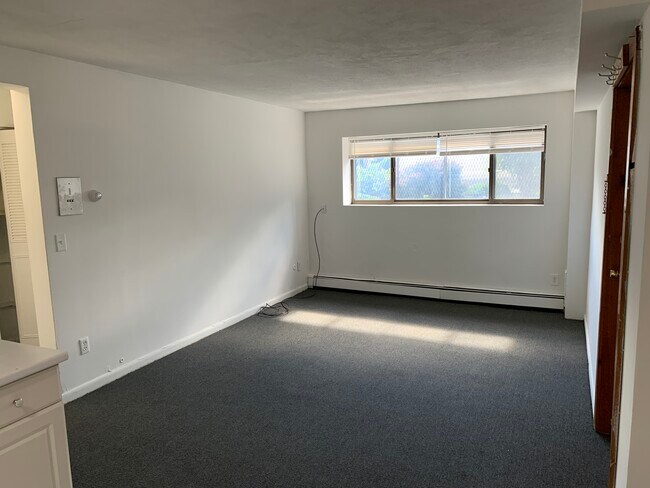 Foto del edificio - 222 Parker Hill Ave