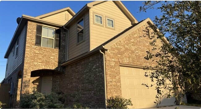 Building Photo - 12931 Ilderton Dr