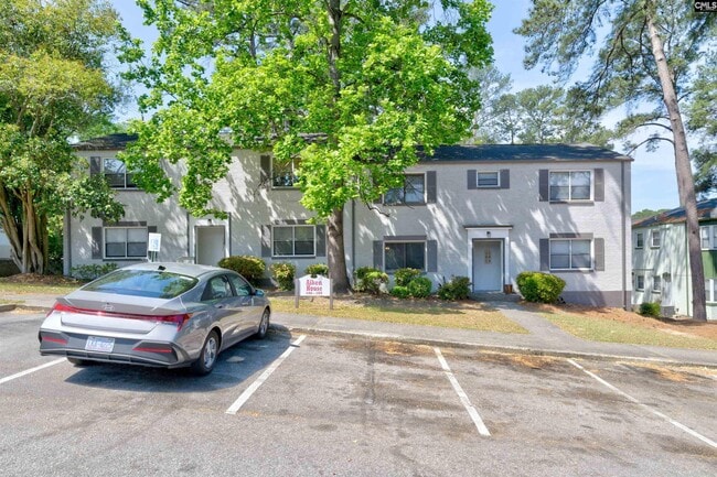 Foto del edificio - 4600 Fort Jackson Blvd